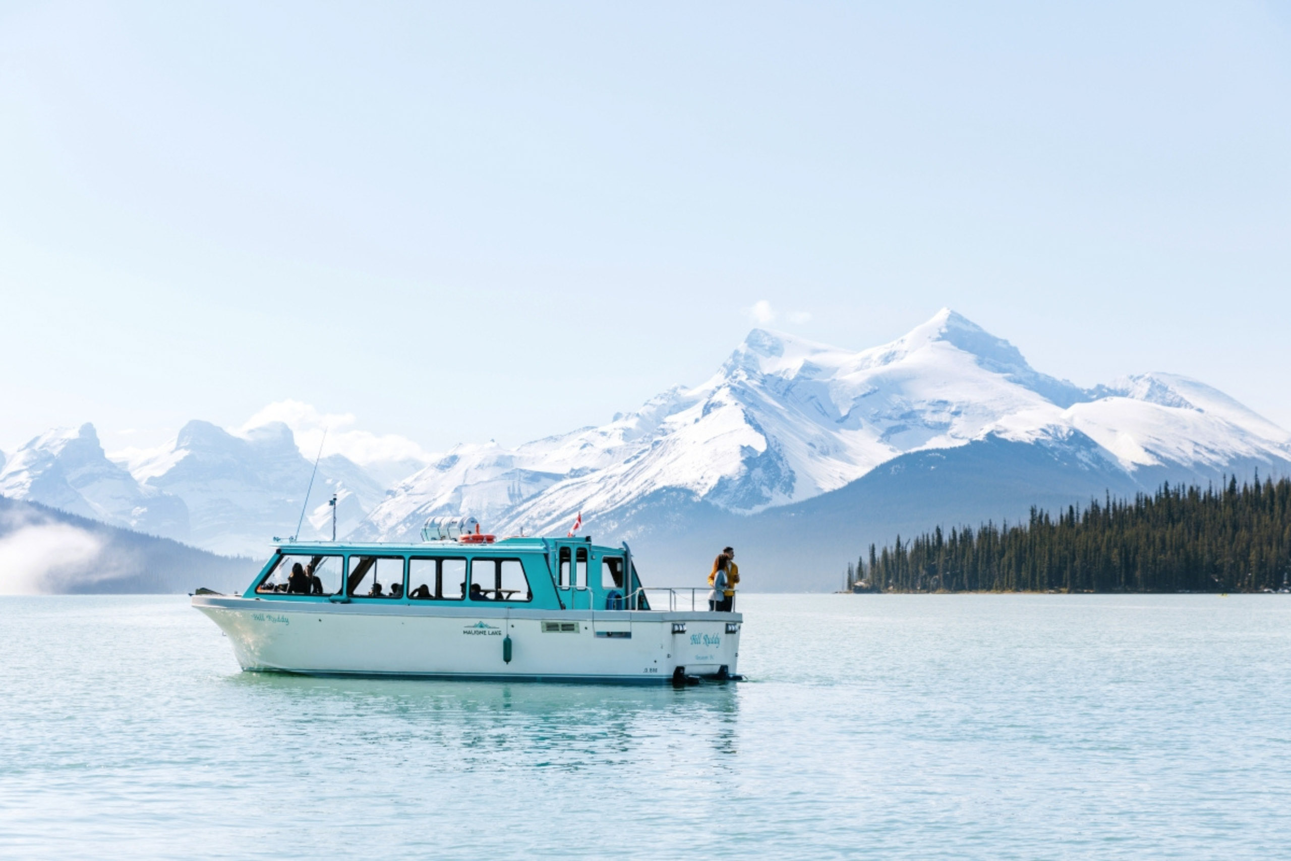 Adobestock Canada Waterfall Tours Canada Landscapes Couple On Boat