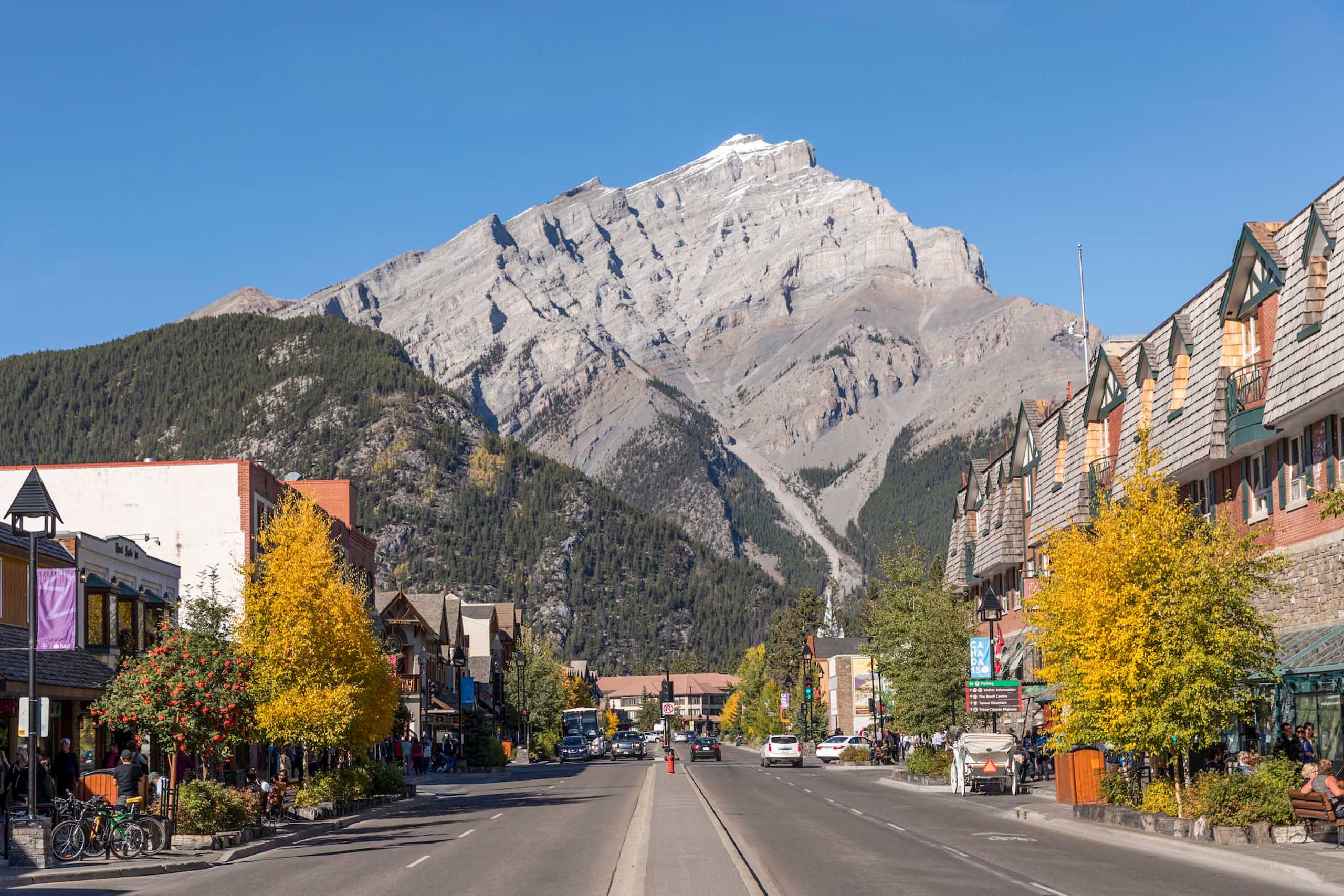 Adobestock Canada Waterfall Tours Canada Landscapes Town